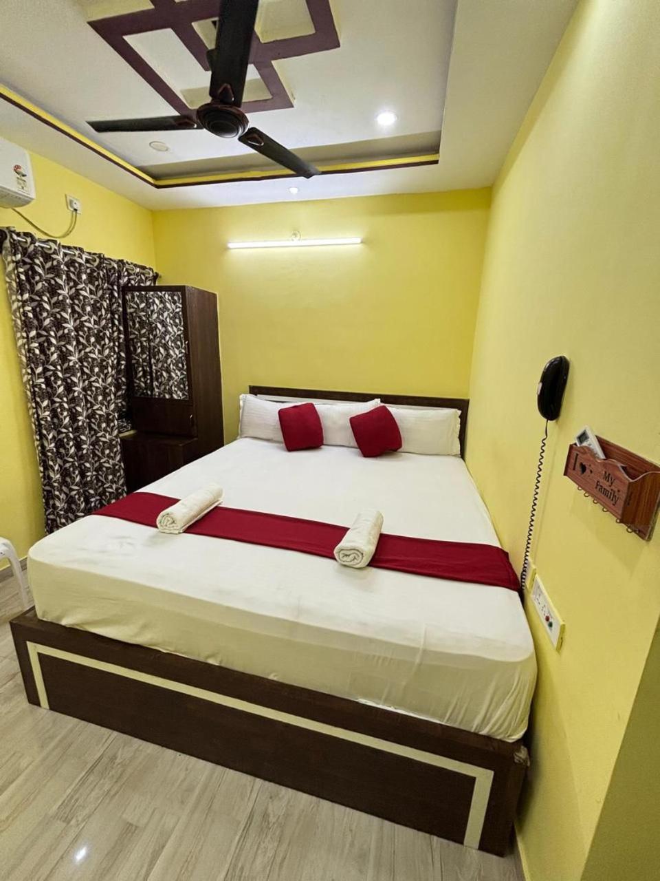 Hotel O Marquis Guest House Calcutta Exteriör bild